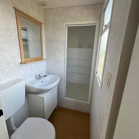 Tiny House Auf Pferdehof * 워렌도르프