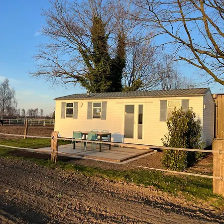 Tiny House Auf Pferdehof 아파트 워렌도르프